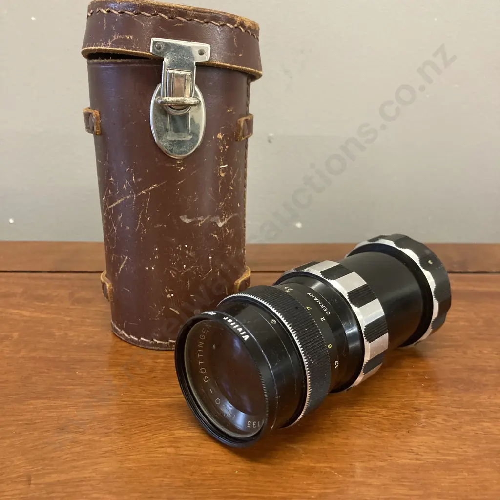 Isco-Gottingen Isconar 1:4/135  M42 Screw Mount Camera Lens Germany 1960-70s, Leather Case Image 1++
